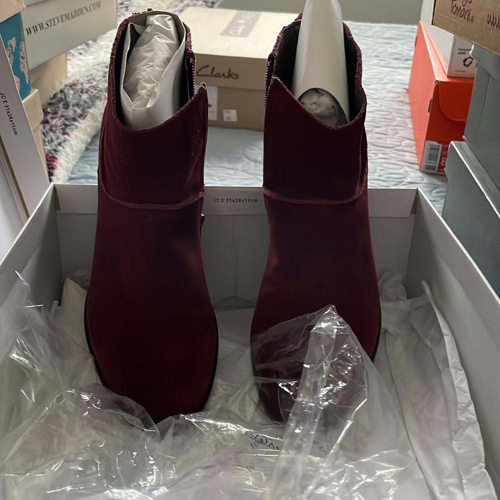 Suede Burgundy Booties